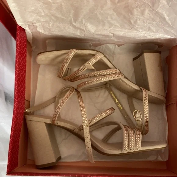 Open Toe Kelly and Katie Heeled Sandals - Picture 3 of 3